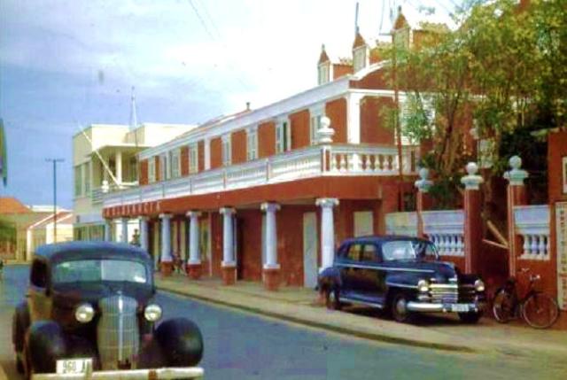 Façade old of La Casa Rosada