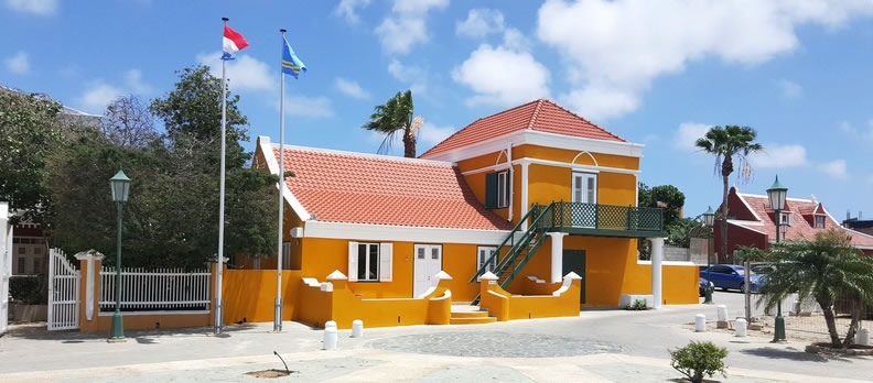 Henriquez Building Oranjestad